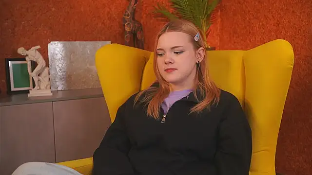 TomasaTroutner online show from 11-12-25, 12:42