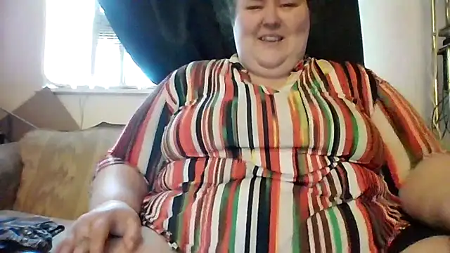 mayflower420 online show from 04-14-26, 02:00