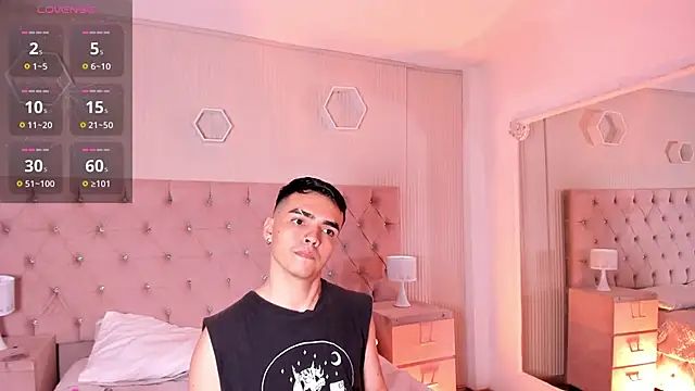 Snapshot of NicoKingg_ chatting on 01-31-26, 07:12 NicoKingg online show from 01-31-26, 07:12