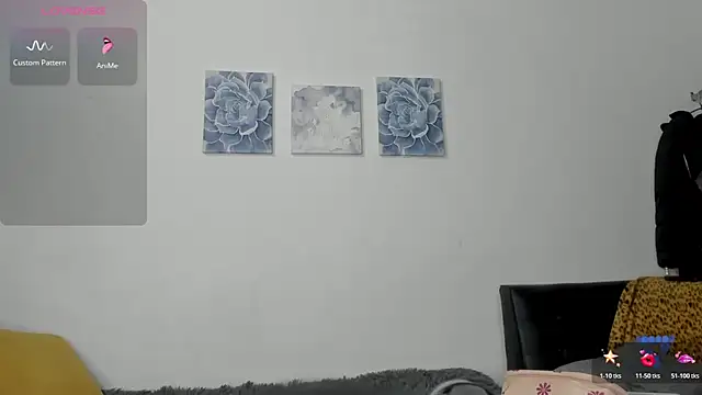 ariannawil online show from 11-26-25, 03:06