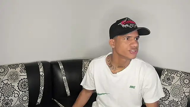 JUANBIGCOCK21CM online show from 04-24-26, 01:24