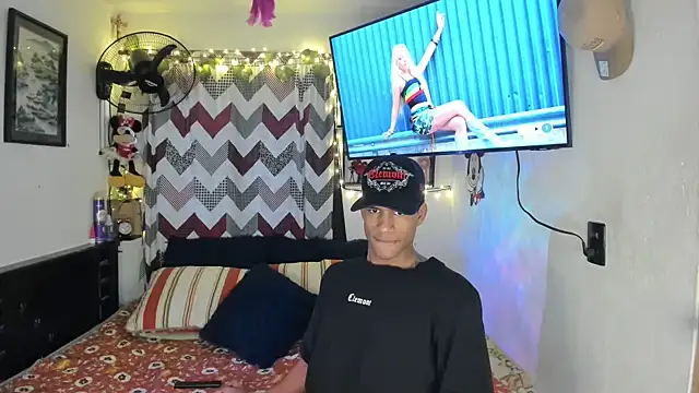 JUANBIGCOCK21CM online show from 06-06-26, 02:11
