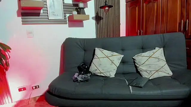 Melany 27 online show from 12-04-25, 02:27