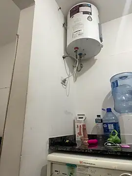 amazonaa9 online show from 02-25-26, 03:34