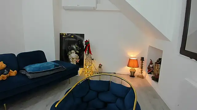 AnyaEvy online show from 12-01-25, 04:46