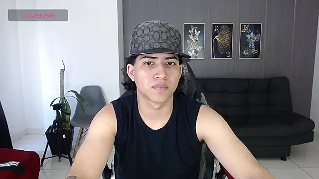 Snapshot of jeipyhot_21_ chatting on 11-07-25, 08:35 jeipyhot 21 online show from 11-07-25, 08:35