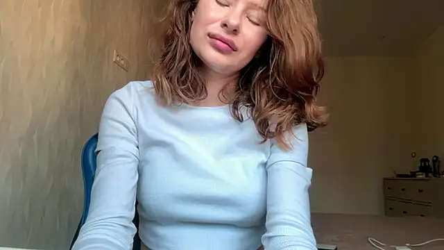 VikiraAmstrong online show from 11-08-25, 09:35