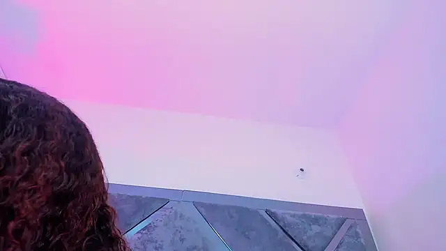 luciagray1 online show from 11-16-25, 11:41