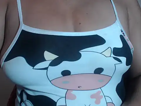 urnipples online show from 11-19-25, 01:49