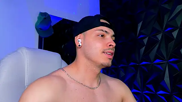 Maxwell Dupont online show from 01-11-26, 07:32