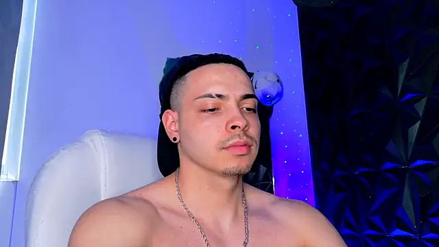 Maxwell Dupont online show from 01-09-26, 08:49