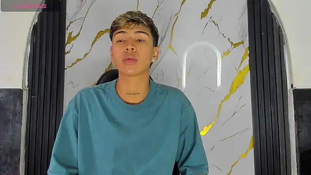 Timmy Kiing  online show from 01-08-26, 09:10