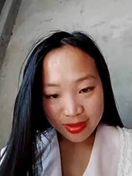 Snapshot of Yumiik2kk chatting on 11-15-25, 05:44 Yumiik2kk online show from 11-15-25, 05:44