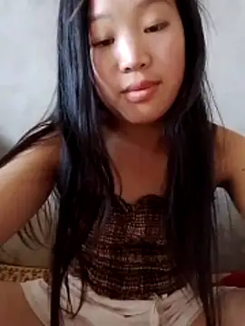 Snapshot of Yumiik2kk chatting on 11-23-25, 04:55 Yumiik2kk online show from 11-23-25, 04:55