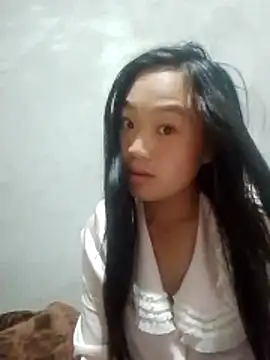 Yumiik2kk online show from 12-02-25, 08:32