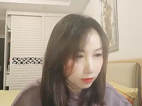 Ella61 online show from 11-12-25, 12:09