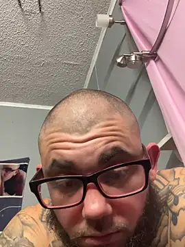 trickydickydaddy online show from 12-23-25, 08:46