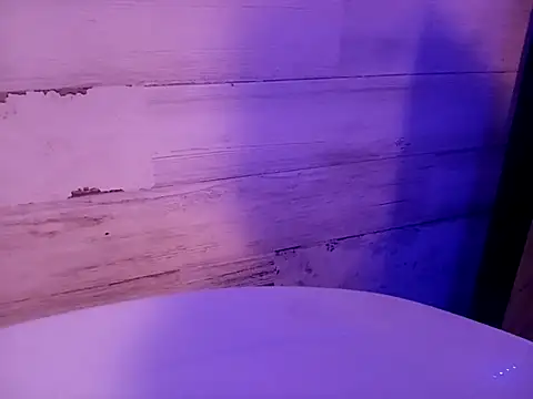 Snapshot of Mreroticking chatting on 11-08-25, 01:25 Mreroticking online show from 11-08-25, 01:25