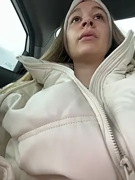 SashaCatt online show from 01-19-26, 08:40