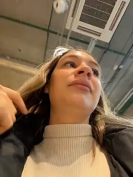 SashaCatt online show from 04-09-26, 07:58