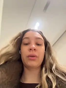 SashaCatt online show from 02-10-26, 08:46