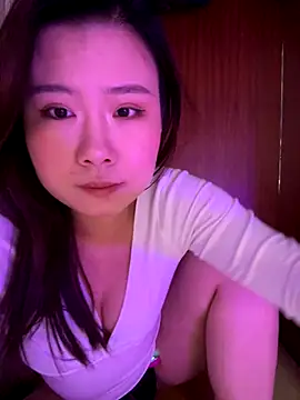 xoxo7799 online show from 12-14-25, 06:02