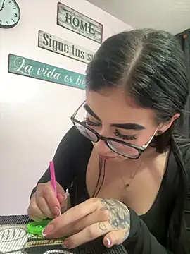 SCARLETT INK  online show from 05-08-26, 11:58