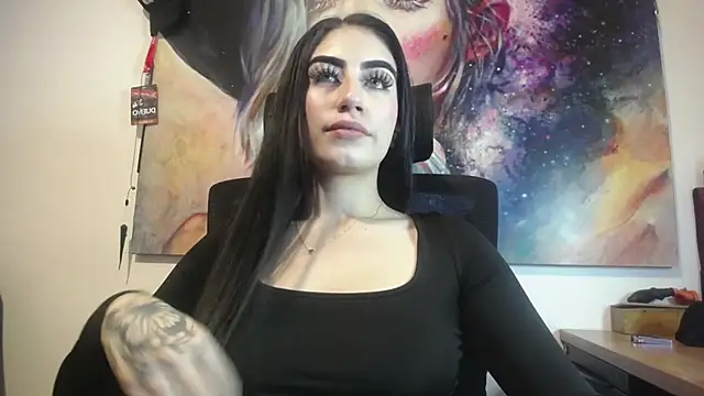 SCARLETT INK  online show from 05-18-26, 04:18