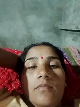 Snapshot of Seema_ji12 chatting on 06-01-26, 04:50 Seema ji12 online show from 06-01-26, 04:50