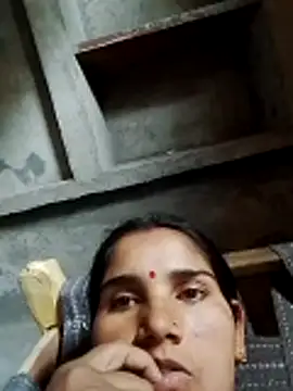 Snapshot of Seema_ji12 chatting on 04-18-26, 08:49 Seema ji12 online show from 04-18-26, 08:49