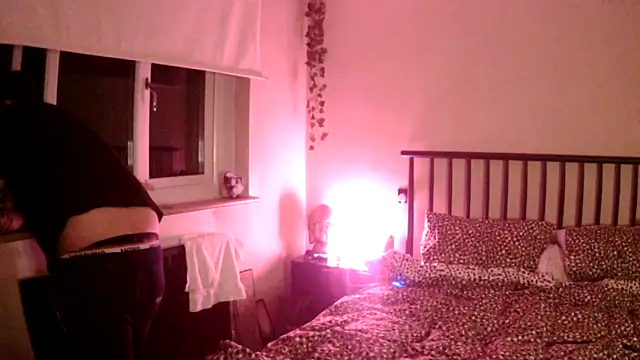 mikeyboys online show from 11-21-25, 07:13