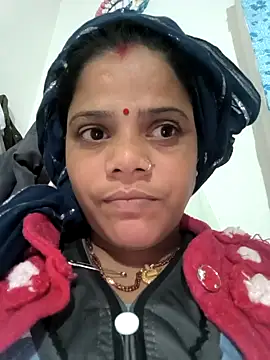 Hot suini online show from 02-16-26, 03:43