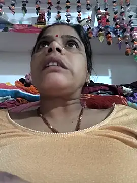 Hot suini online show from 02-09-26, 06:00