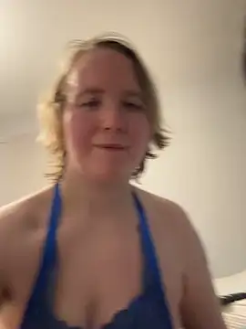 MollyWest  online show from 11-13-25, 07:29