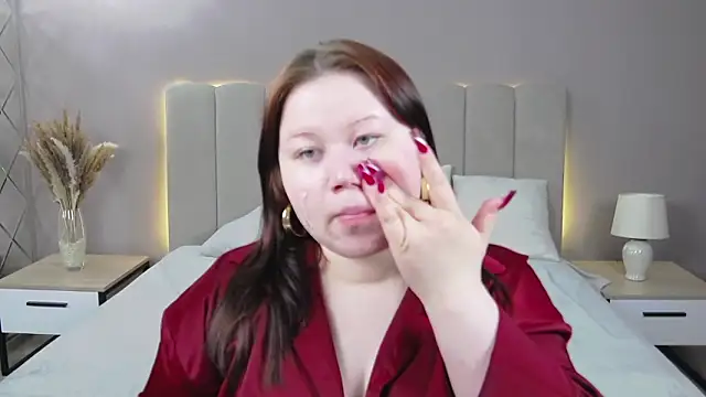 Snapshot of EvaNova_ chatting on 03-04-26, 06:10 EvaNova online show from 03-04-26, 06:10