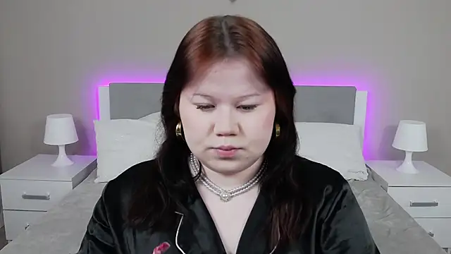 Snapshot of EvaNova_ chatting on 02-01-26, 08:23 EvaNova online show from 02-01-26, 08:23