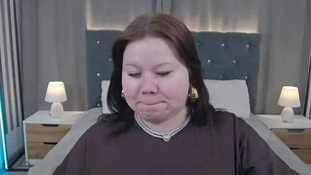 Snapshot of EvaNova_ chatting on 02-13-26, 04:34 EvaNova online show from 02-13-26, 04:34