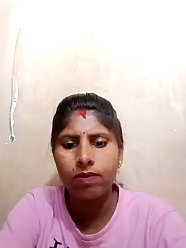 Snapshot of Maya_mohni chatting on 05-18-26, 10:53 Maya mohni online show from 05-18-26, 10:53