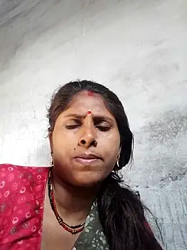 Snapshot of Maya_mohni chatting on 05-02-26, 02:28 Maya mohni online show from 05-02-26, 02:28
