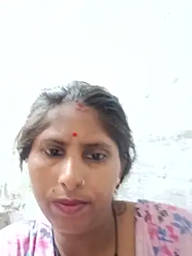 Snapshot of Maya_mohni chatting on 05-29-26, 06:19 Maya mohni online show from 05-29-26, 06:19