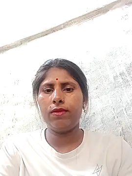 Snapshot of Maya_mohni chatting on 05-24-26, 02:55 Maya mohni online show from 05-24-26, 02:55