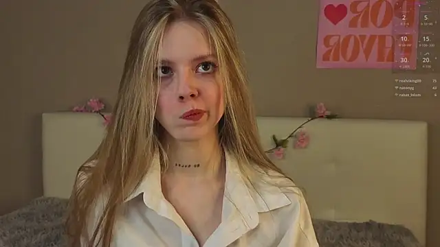 TiffinyMergist online show from 12-04-25, 08:30