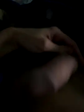 Snapshot of groschibre40100 chatting on 12-16-25, 02:27 groschibre40100 online show from 12-16-25, 02:27