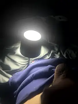 Snapshot of groschibre40100 chatting on 01-11-26, 12:28 groschibre40100 online show from 01-11-26, 12:28