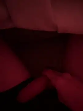 Snapshot of groschibre40100 chatting on 11-24-25, 08:42 groschibre40100 online show from 11-24-25, 08:42