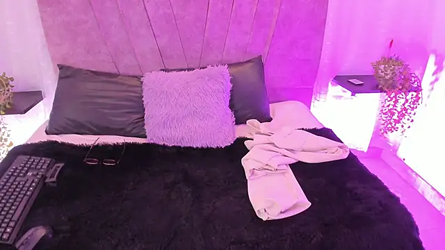 Victoriaa Anderson online show from 04-29-26, 05:30