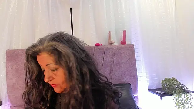 Victoriaa Anderson online show from 04-08-26, 02:40