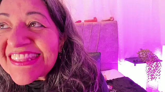 Victoriaa Anderson online show from 04-22-26, 02:13