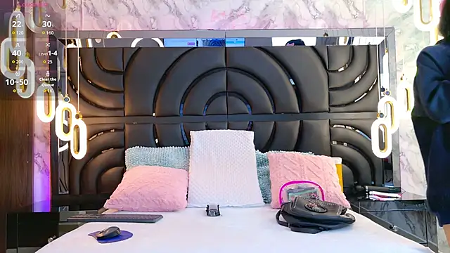 BunnySexyy18 online show from 11-27-25, 11:21