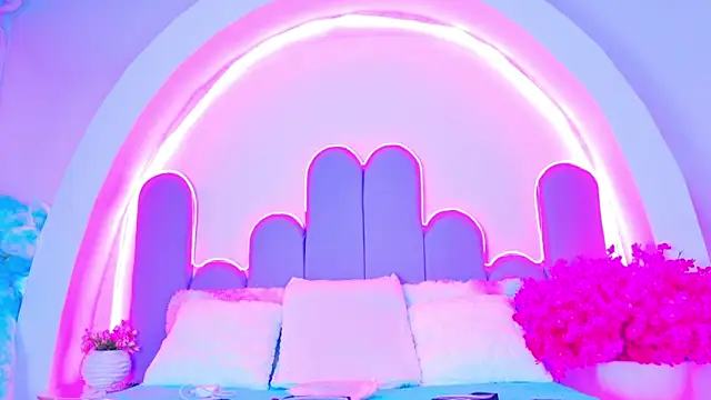 BunnySexyy18 online show from 04-10-26, 03:24